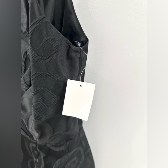 NWT Chetta B Embroidered Sheath Dress Black Size 8 - Picture 5 of 6